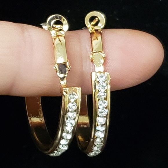 Women's hoop rhinestone earrings - Picture 3 of 8